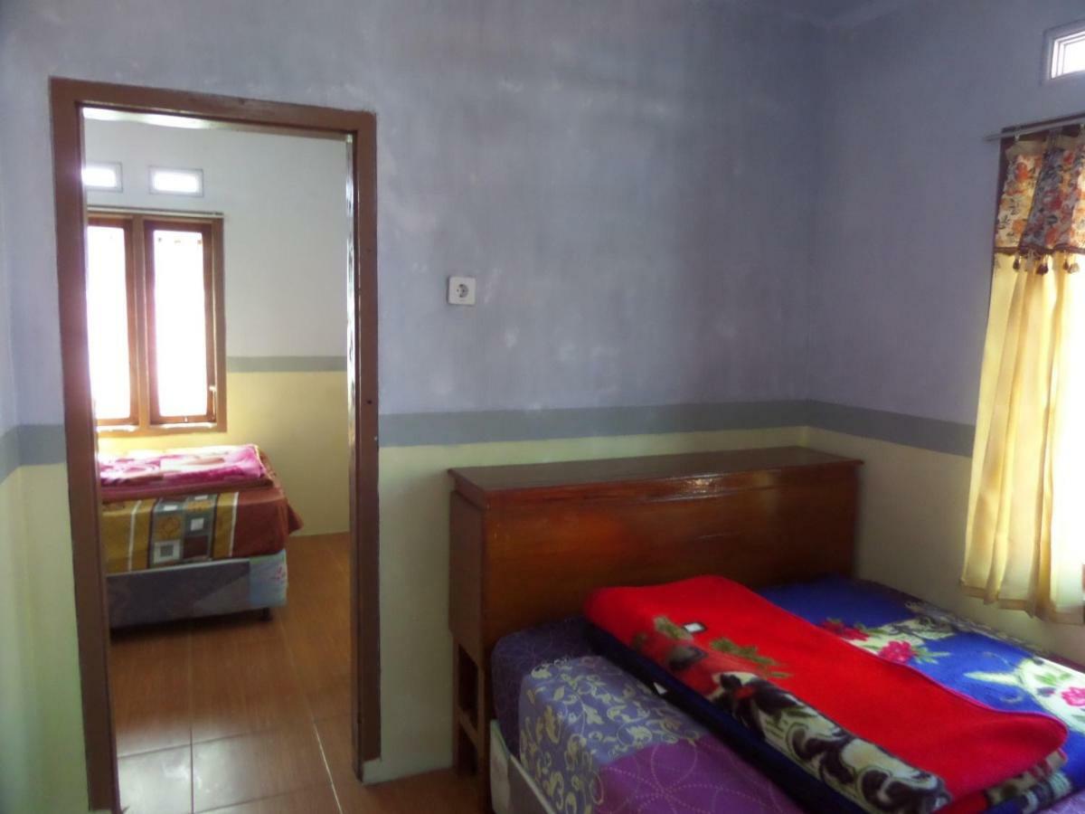 Yog Bromo Homestay Exterior foto